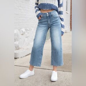 Judy Blue Wide Leg Crop Stretch Denim Jeans Size 9/29